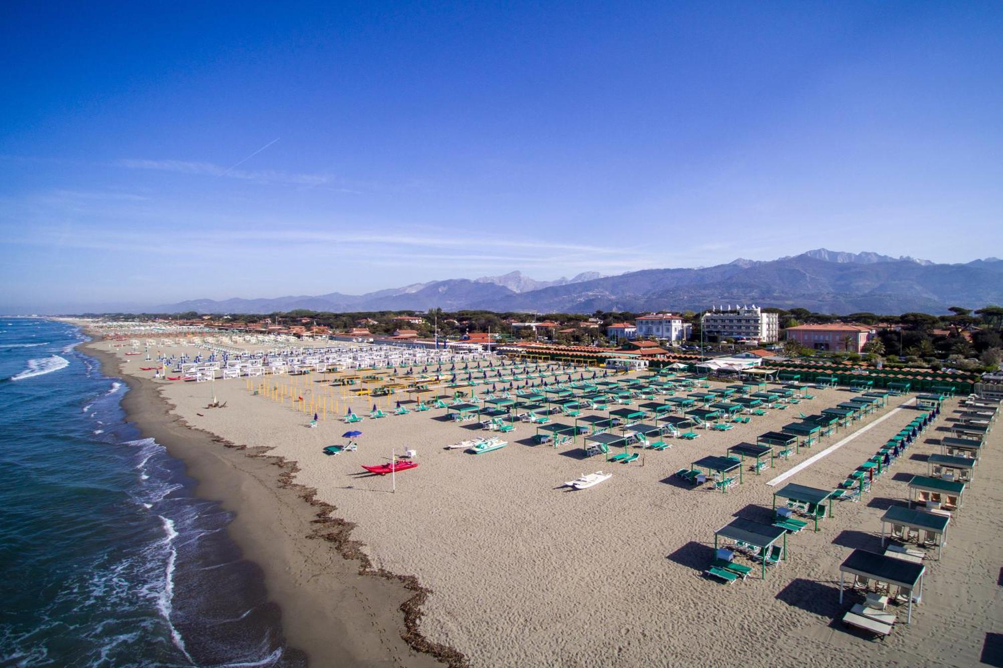 Mako - 800m From The - Happy * Viareggio